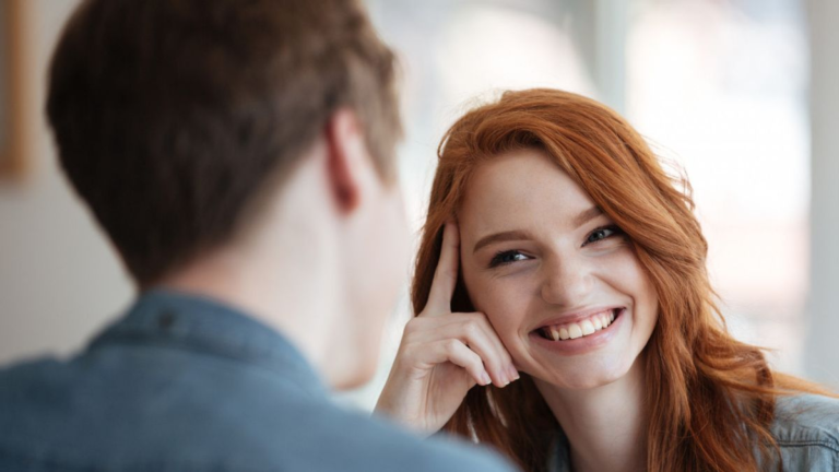 5 Reasons Why Eye Contact is Important in Dating